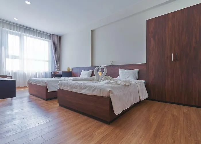 Bunhomestay Spacious 4 Bedroom City&sea View 1 Min Walk To Sea Căn hộ Hạ Long