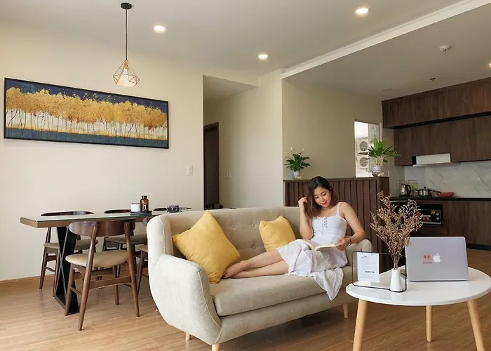 Bunhomestay Spacious 4 Bedroom City&sea View 1 Min Walk To Sea